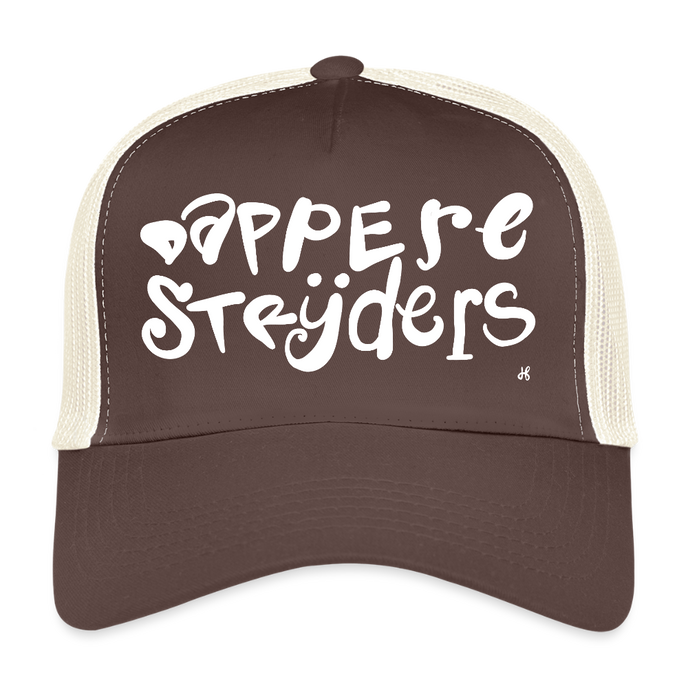 Dappere Strijders. Witte letters. Trucker Cap - bruin/beige