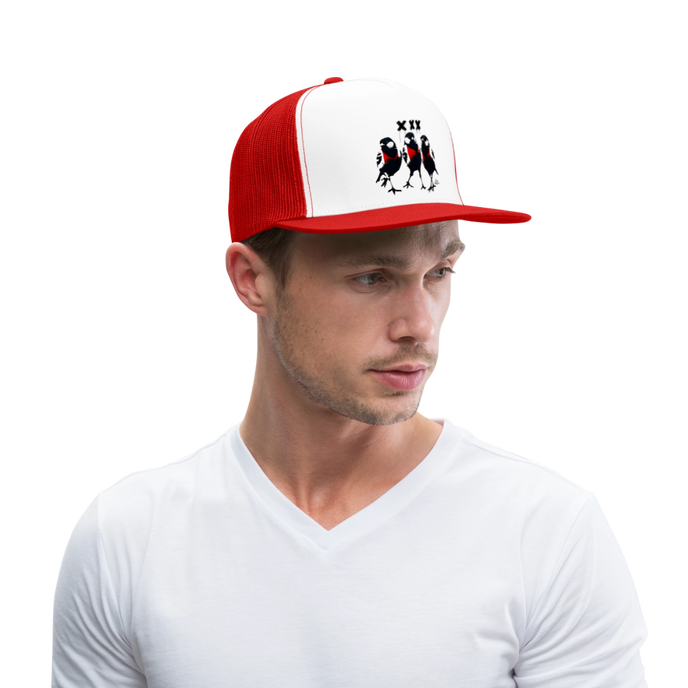 Three Little Birds. Trucker Cap - wit/rood