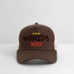 WZAWZDB. Witte letters. Trucker Cap - bruin/beige