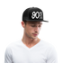 90 minuten lang. Witte letters. Trucker Cap - zwart/zwart