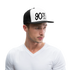 90 minuten lang. Zwarte letters. Trucker Cap - wit/zwart