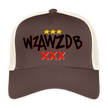 WZAWZDB. Witte letters. Trucker Cap - bruin/beige