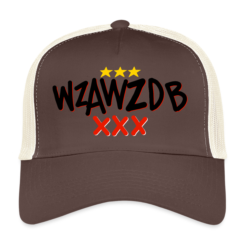 WZAWZDB. Witte letters. Trucker Cap - bruin/beige