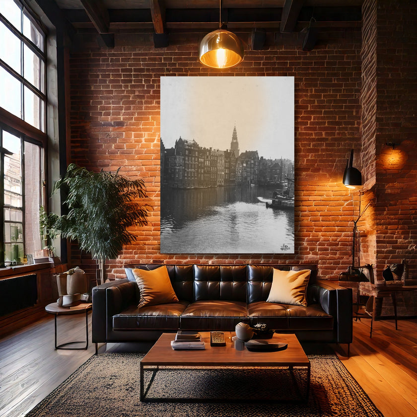 Oostzijde van het Damrak. Foto art